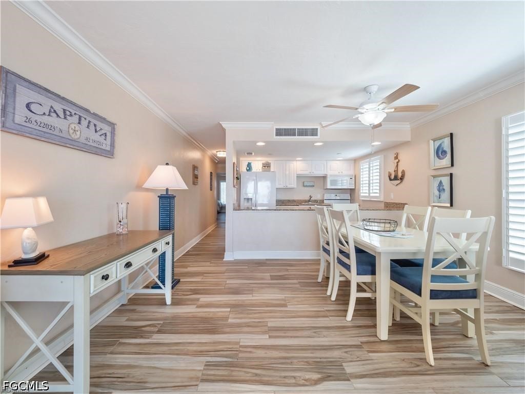 DiningArea