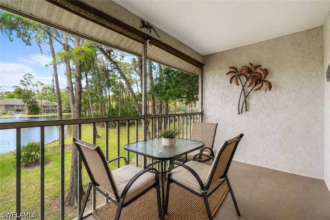 5700 Woodmere Lake Unit E201, Naples, FL 34112