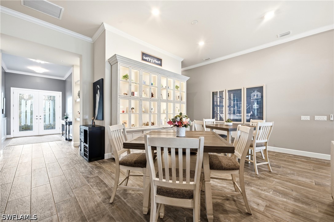 DiningArea