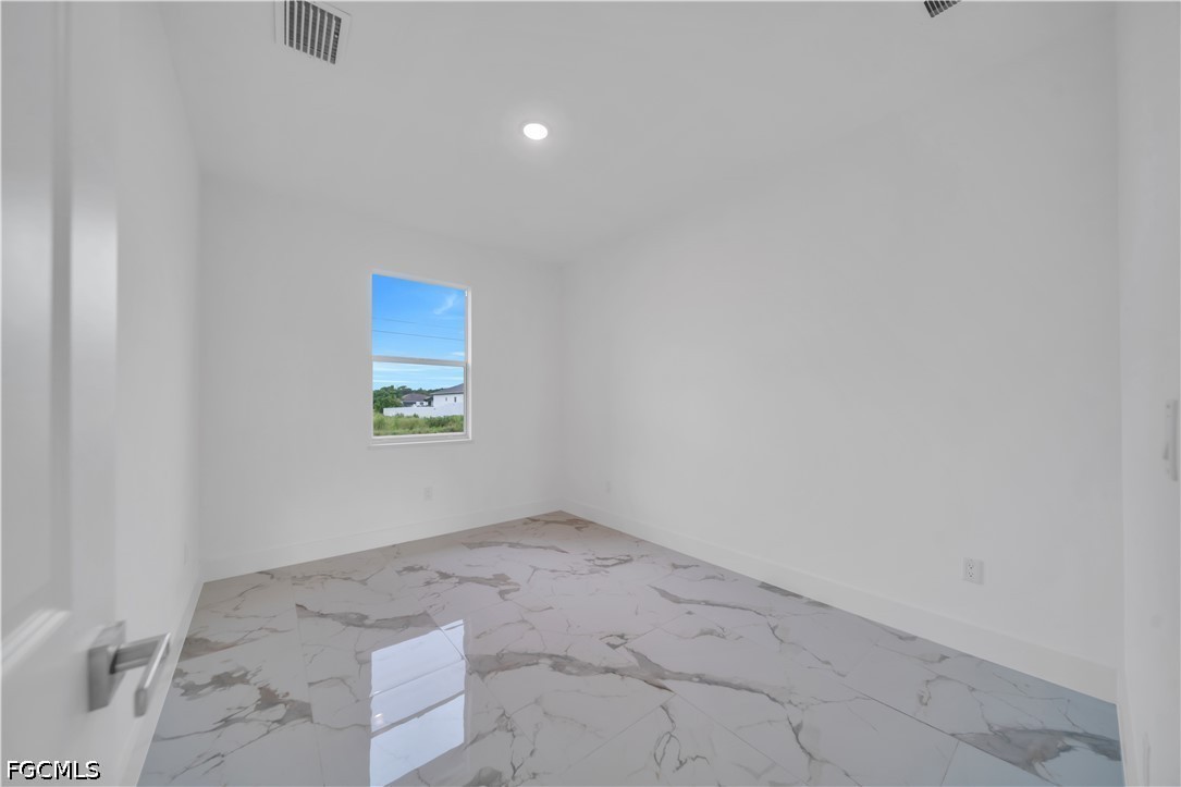 435 Petite, Lehigh Acres, FL 33974