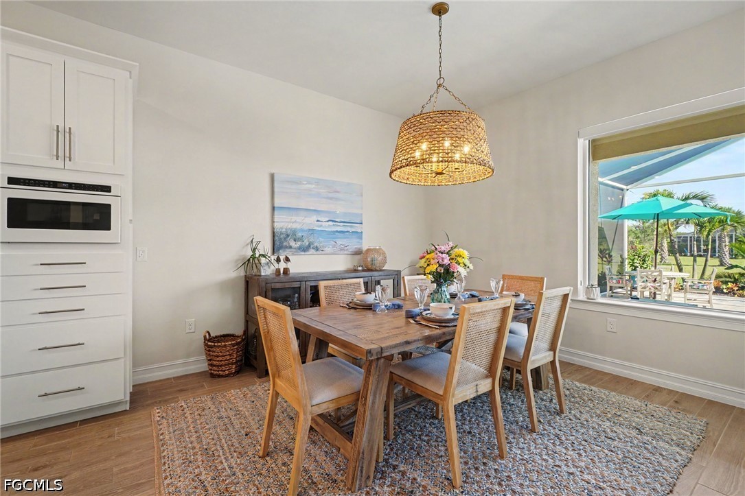 DiningArea
