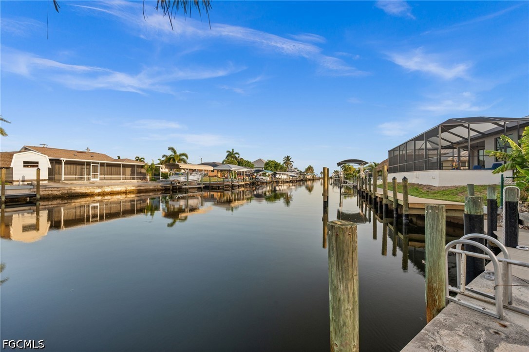 Dock