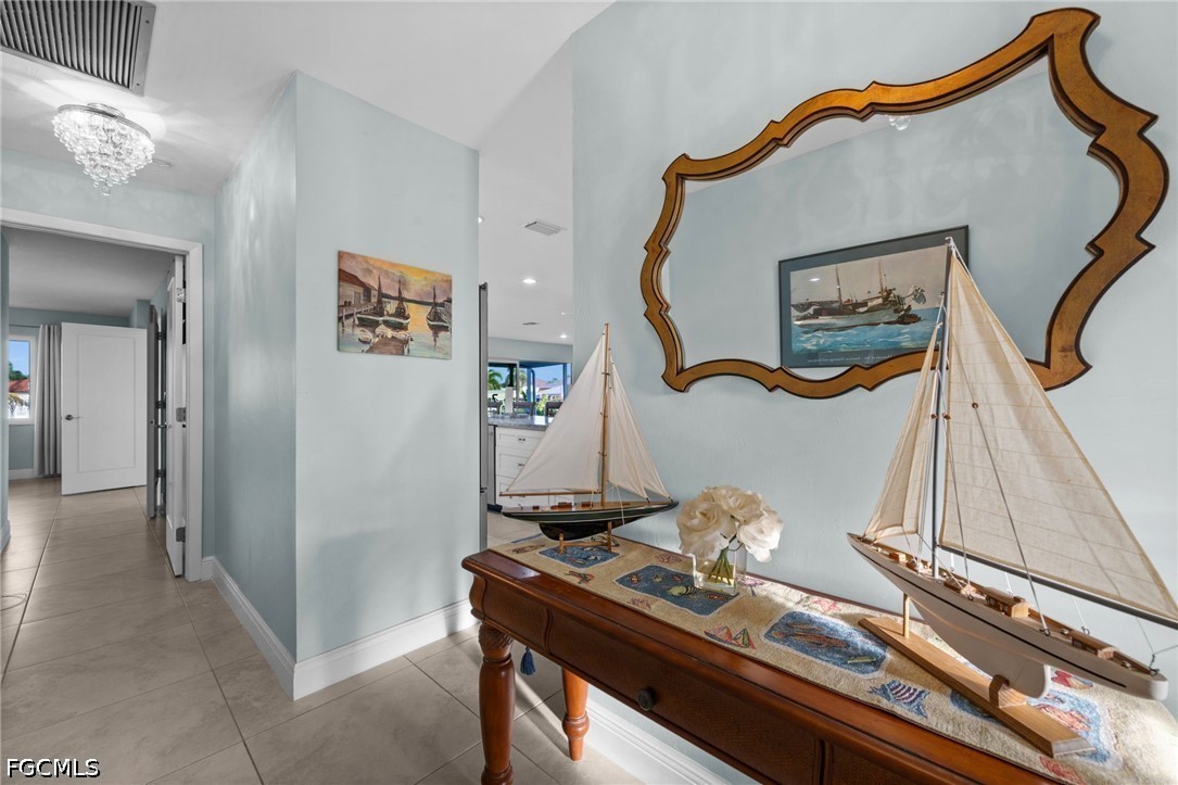 2498 Sapodilla, St James City, FL 33956