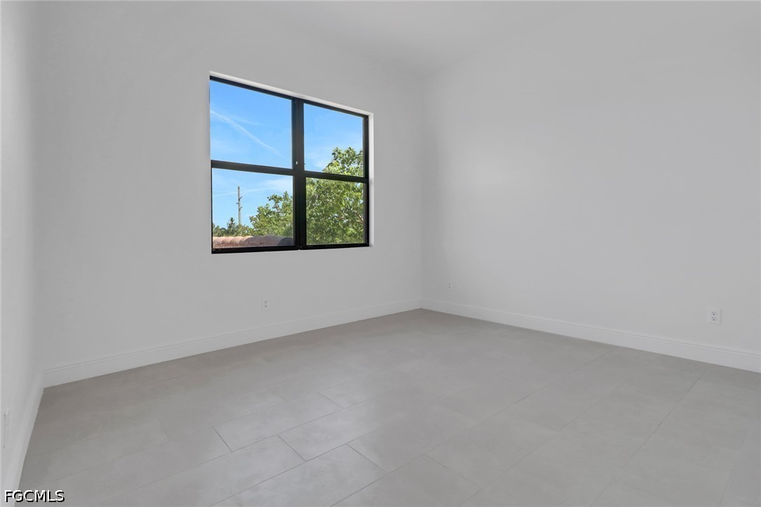 1802 Samantha Gayle Unit 106, Cape Coral, FL 33914