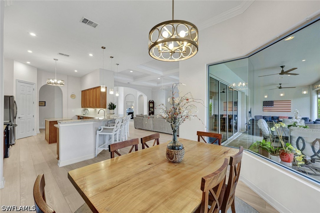 DiningArea