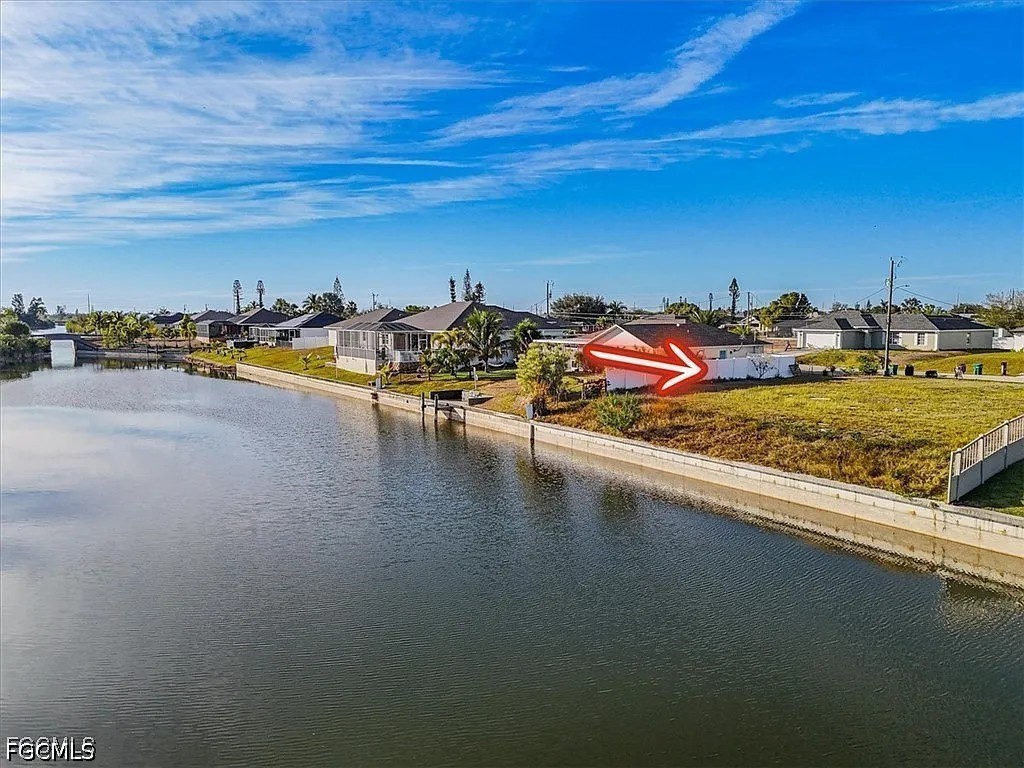 322 20th, Cape Coral, FL 33909