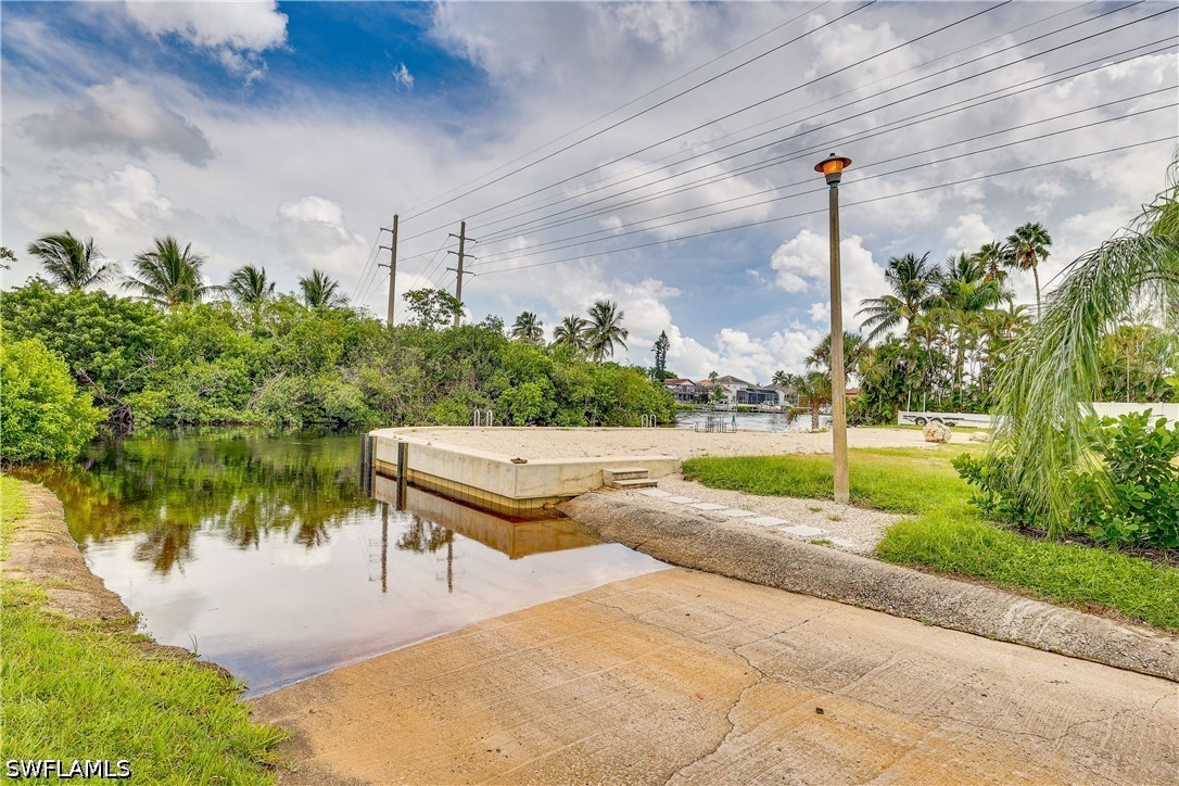 6030 Perthshire, Fort Myers, FL 33908