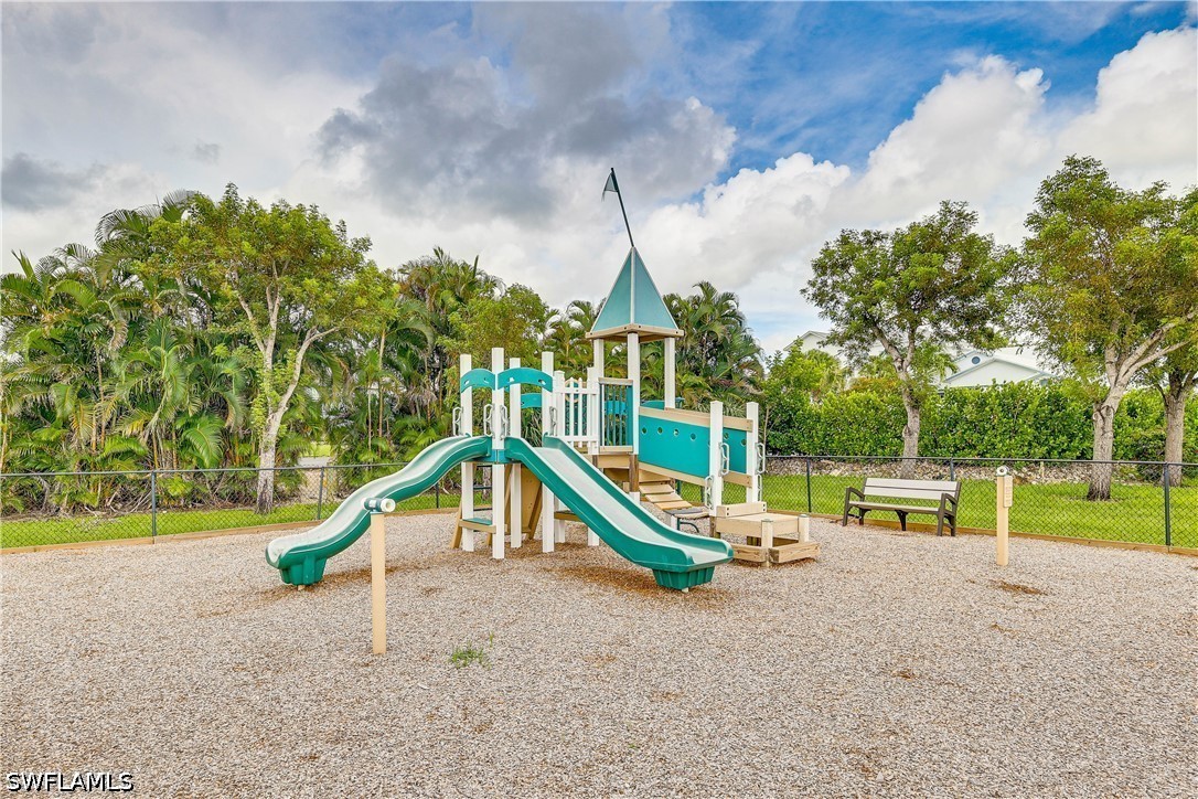 6030 Perthshire, Fort Myers, FL 33908