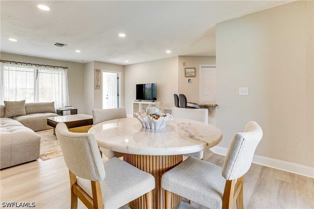 DiningArea