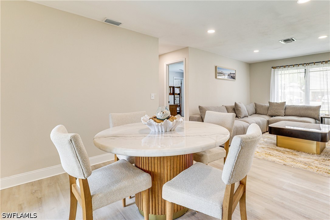 DiningArea