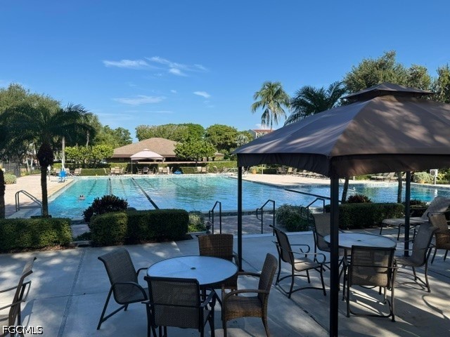 4240 Steamboat Unit 303, Fort Myers, FL 33919