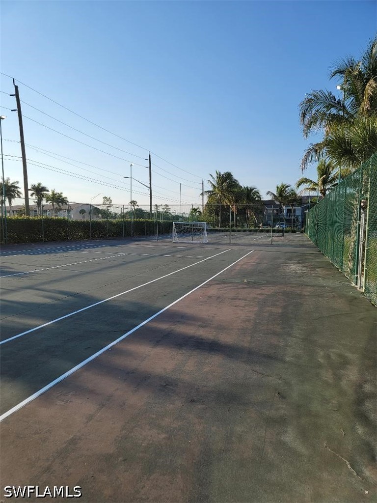190 Santa Clara Unit 190-4, Naples, FL 34104