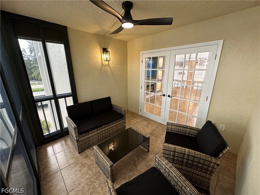 2121 Collier Unit 316, Fort Myers, FL 33901