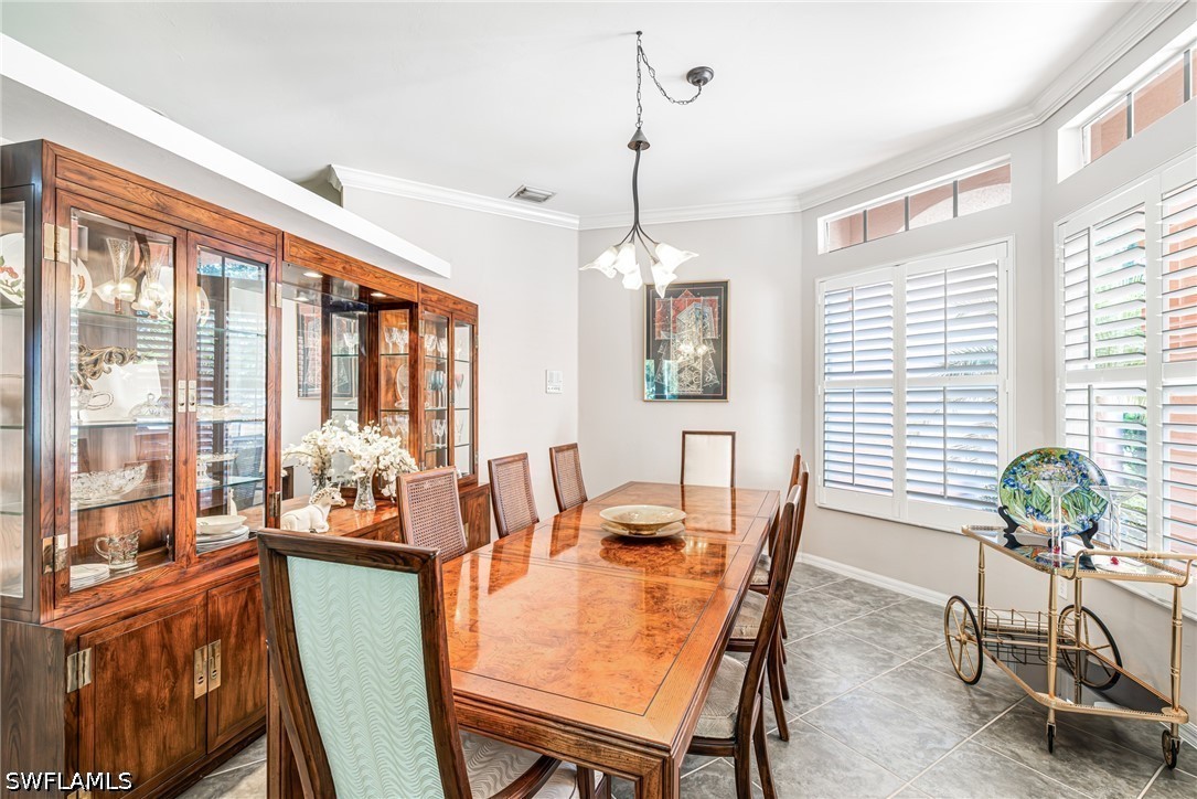 DiningArea