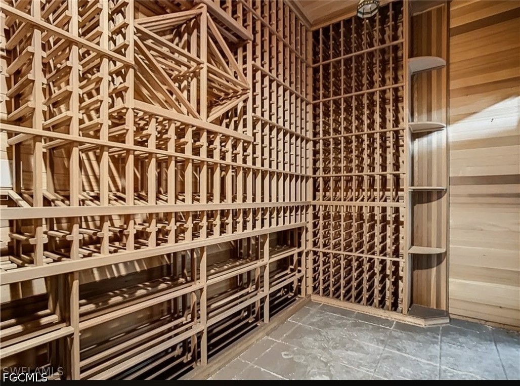 WineCellar