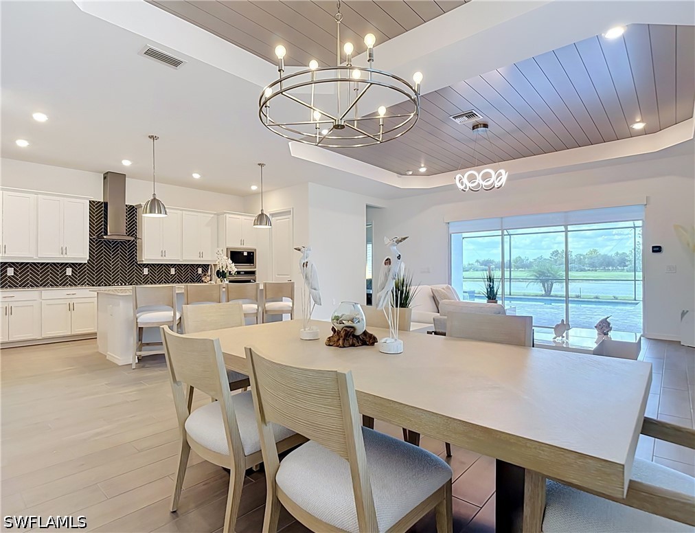 DiningArea