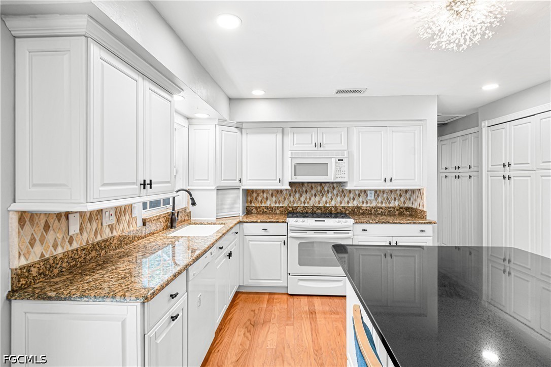 13711 Raleigh Unit 7, Fort Myers, FL 33919