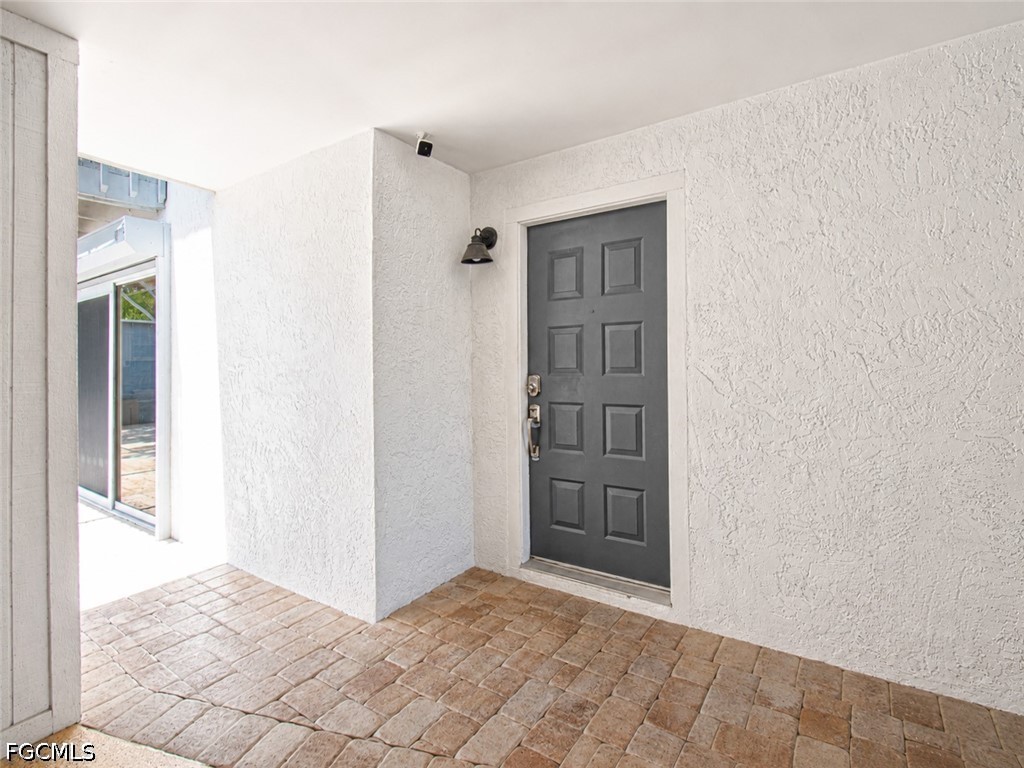 13711 Raleigh Unit 7, Fort Myers, FL 33919