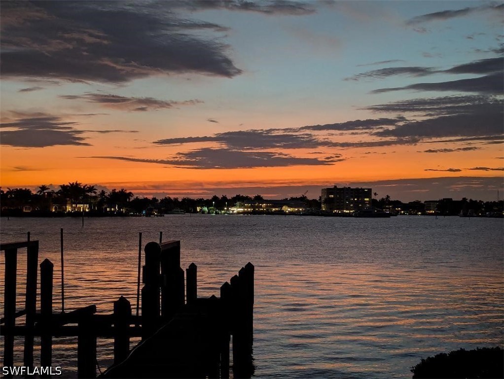 Dock