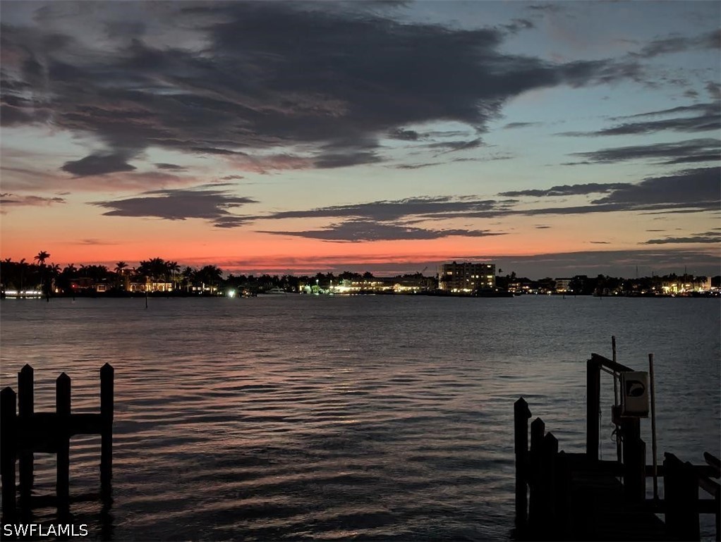 Dock