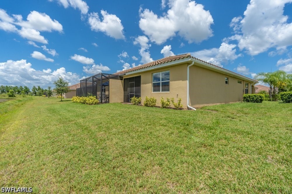 2645 Vine, Naples, FL 34120