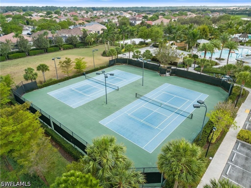 2645 Vine, Naples, FL 34120