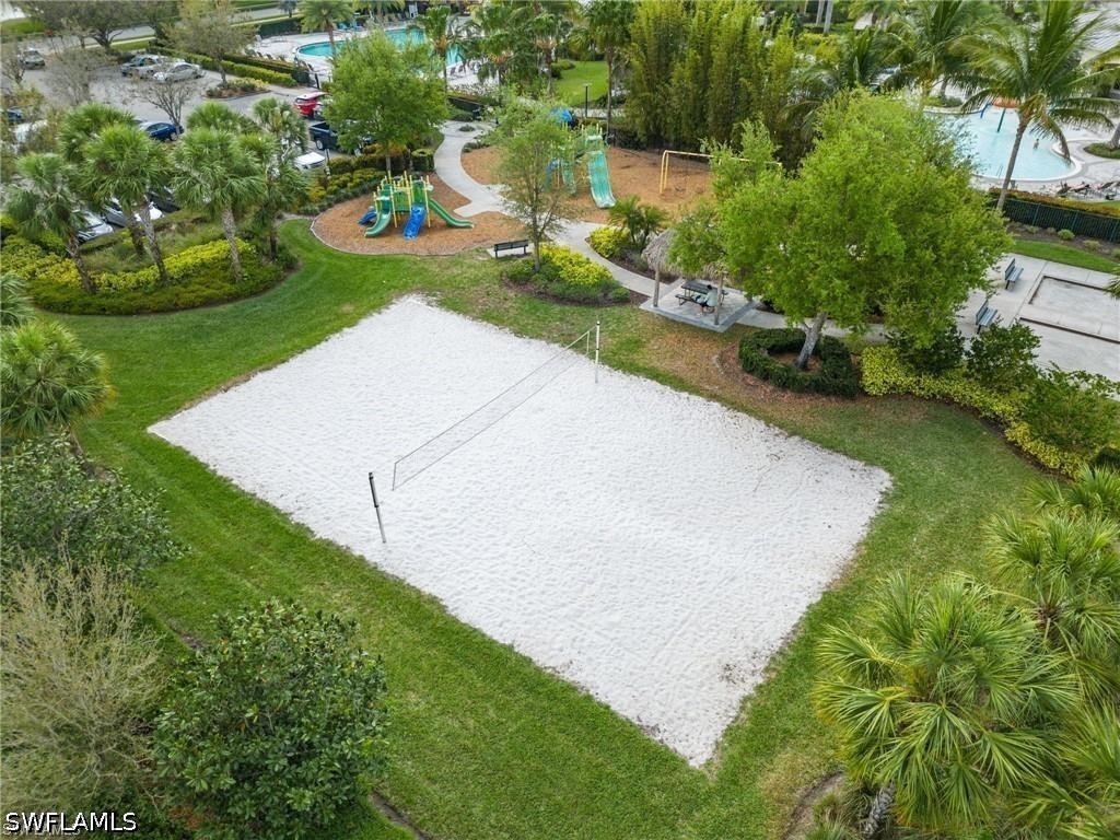 2645 Vine, Naples, FL 34120