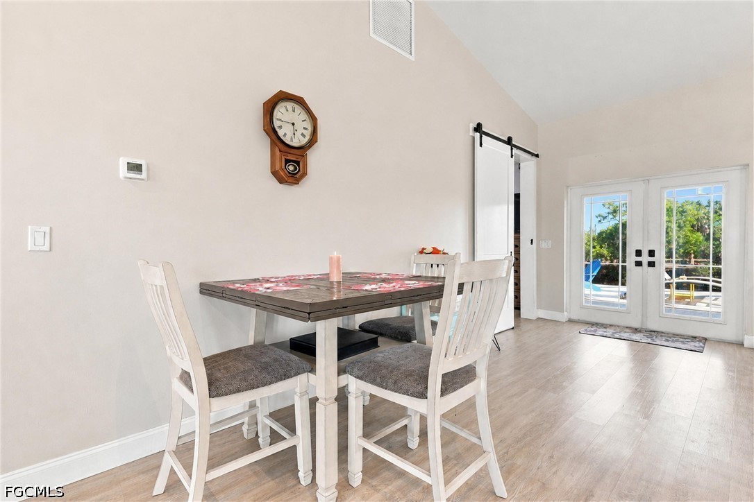 DiningArea