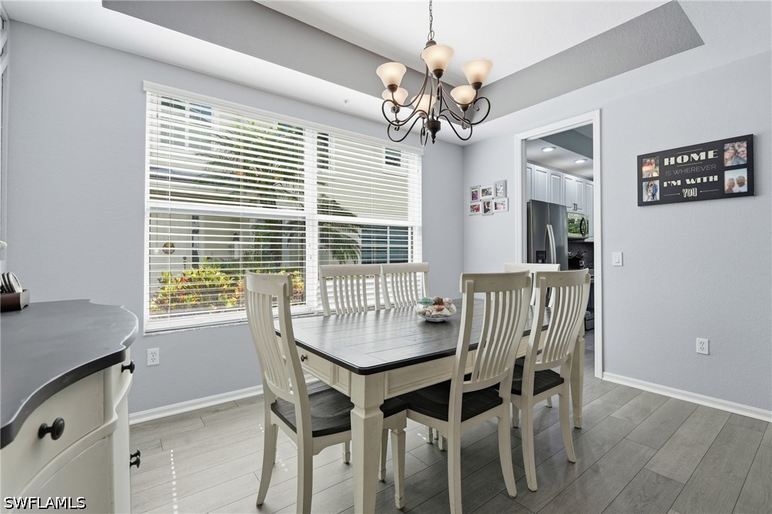 DiningRoom
