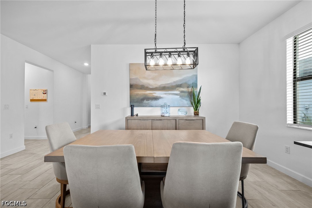 DiningArea