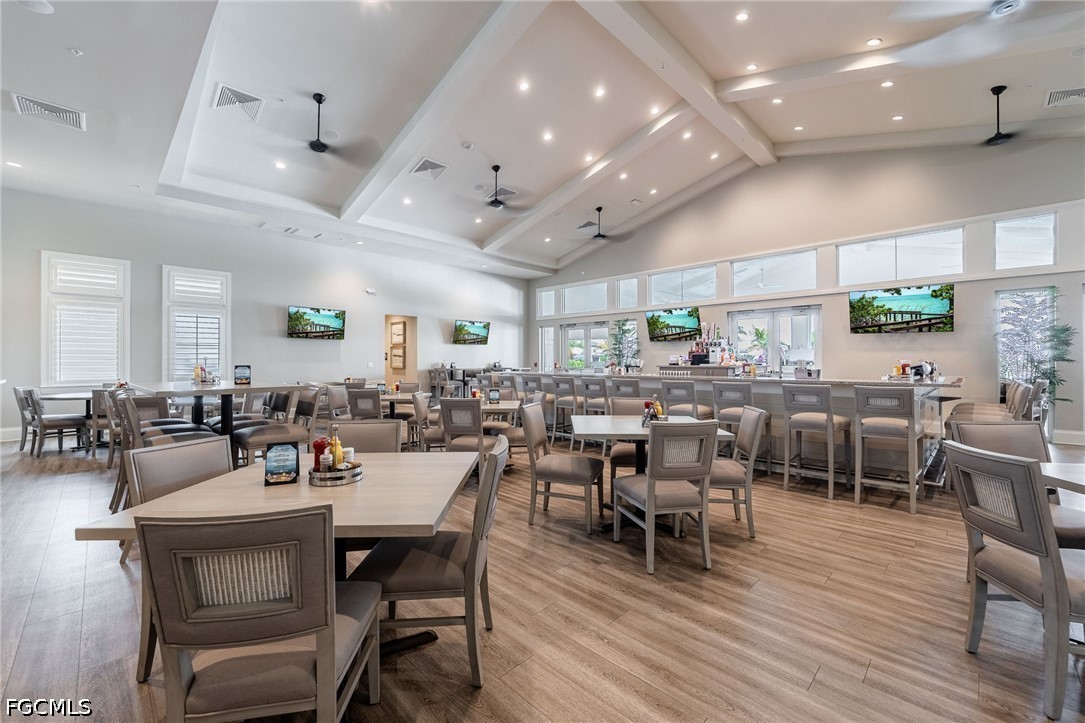 DiningArea