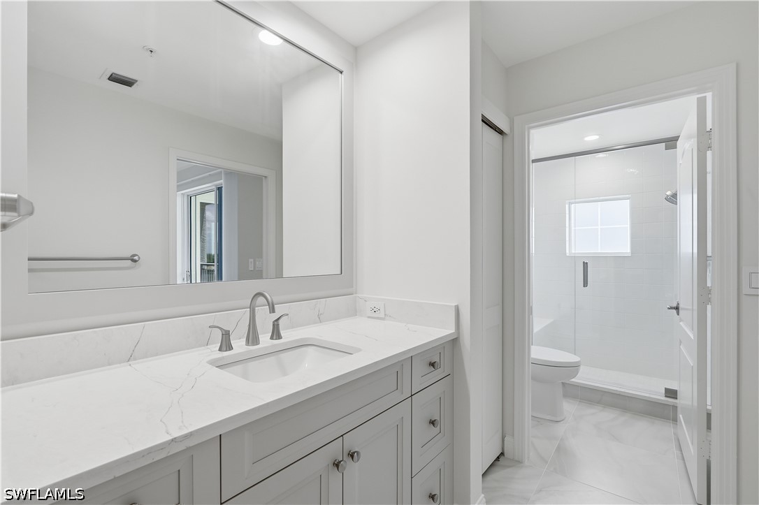 4751 Bonita Bay Unit 701, Bonita Springs, FL 34134