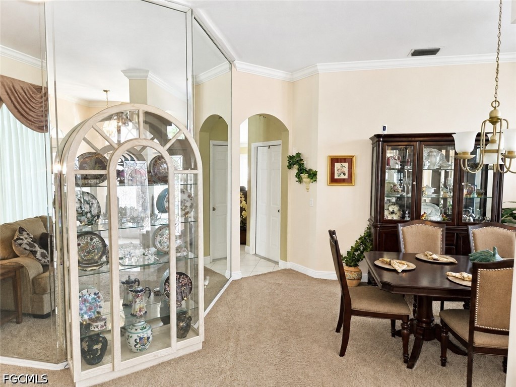 DiningArea