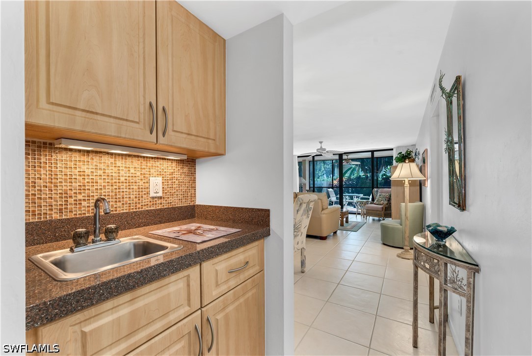 838 Elkcam Unit 112, Marco Island, FL 34145
