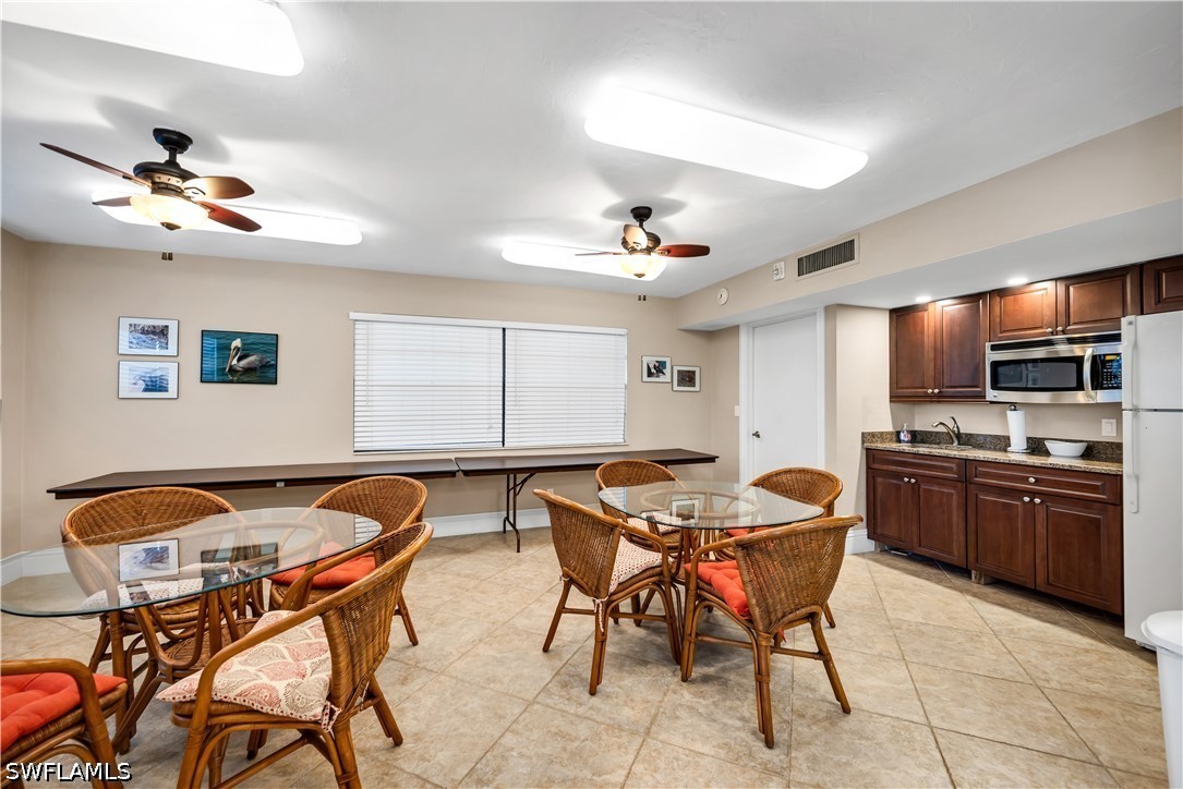 DiningArea