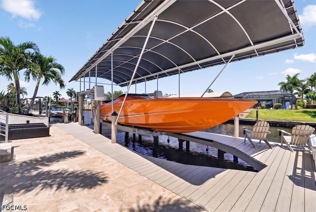 Dock