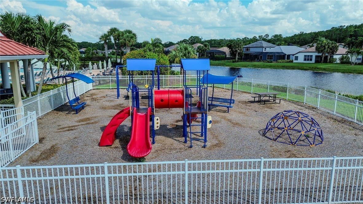 3263 Hampton, Alva, FL 33920