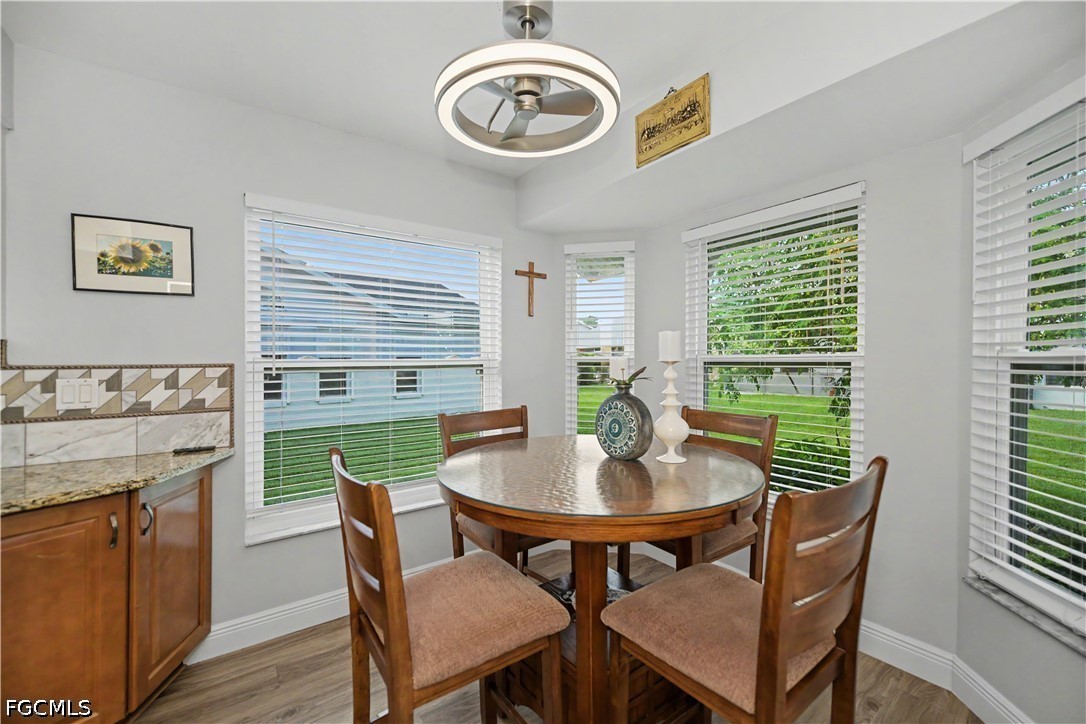 DiningArea