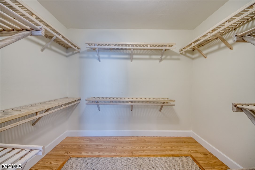 WalkInClosets