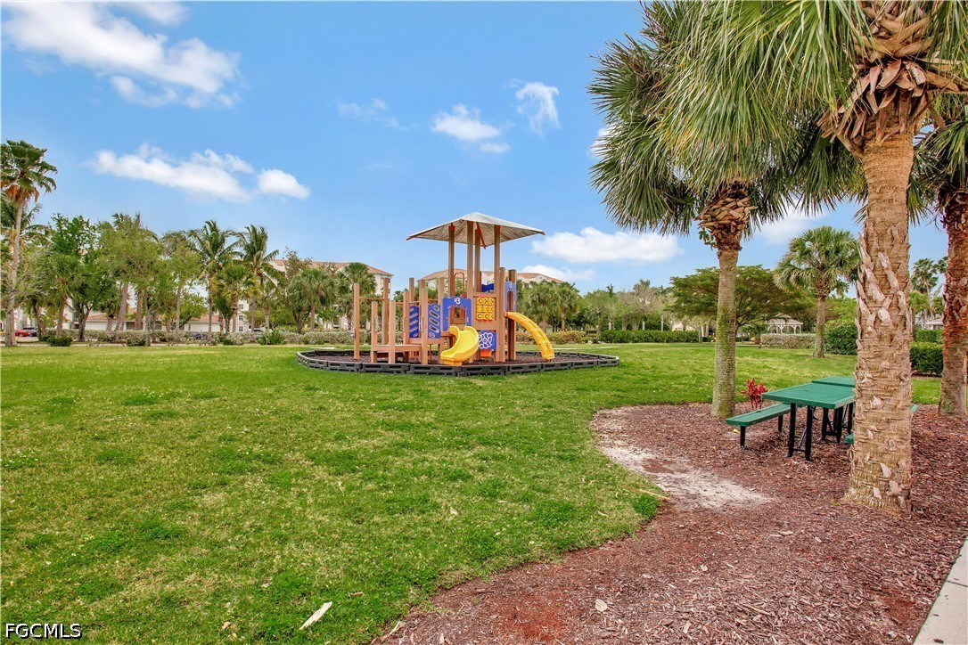 4219 Liron Unit 103, Fort Myers, FL 33916