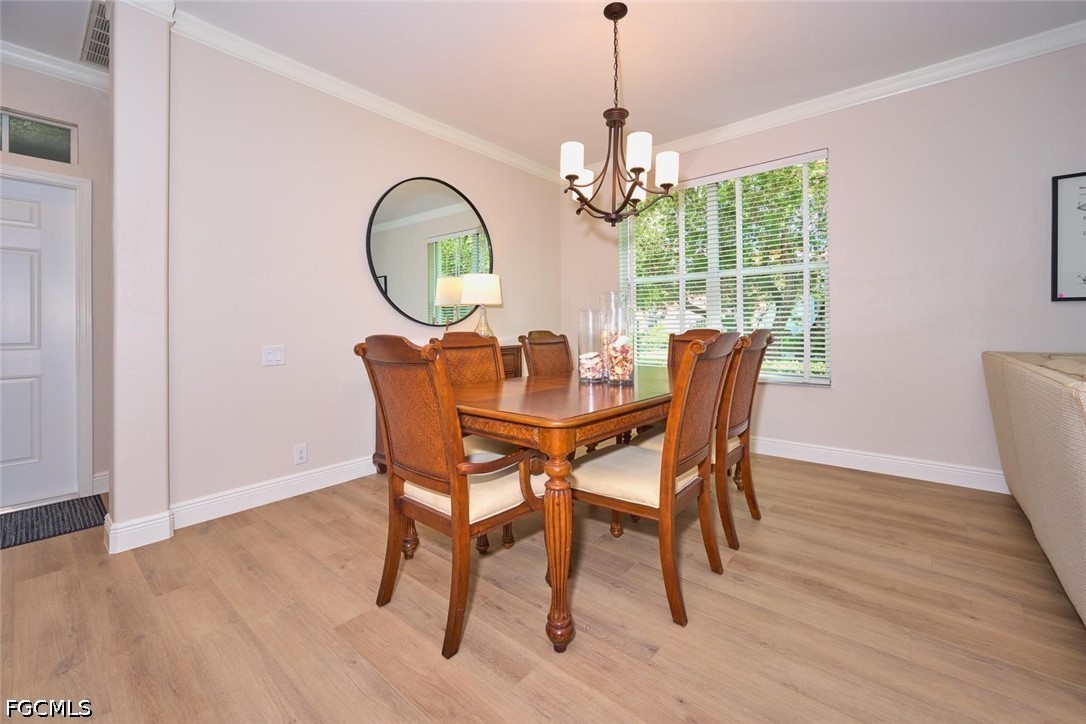 DiningArea