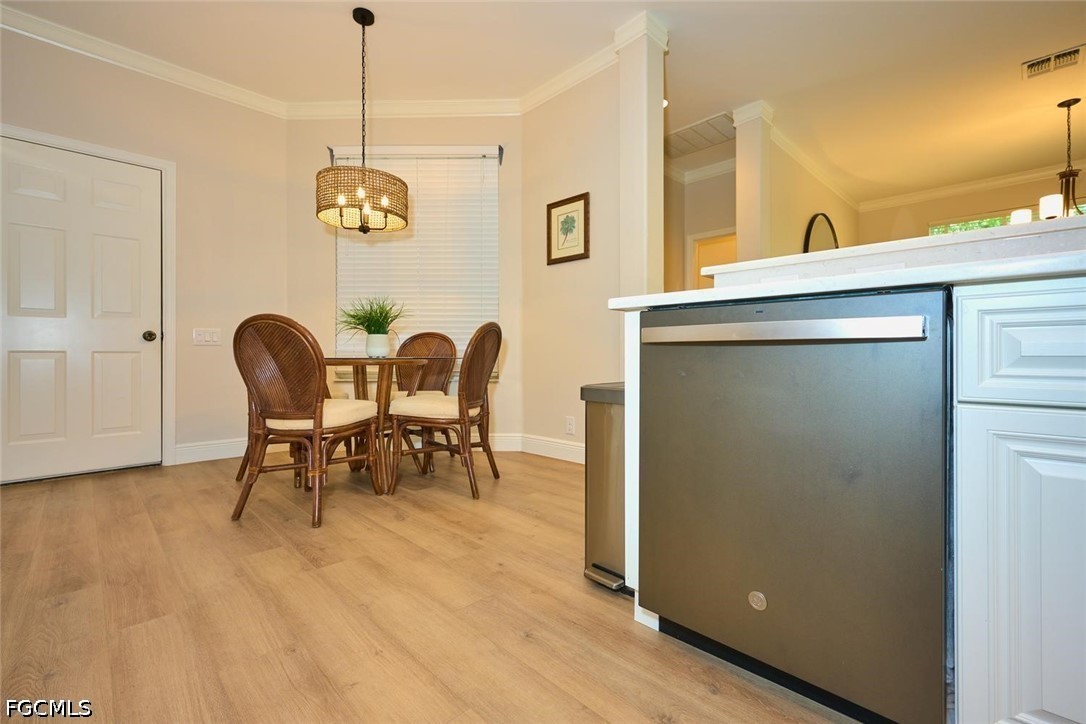 DiningArea