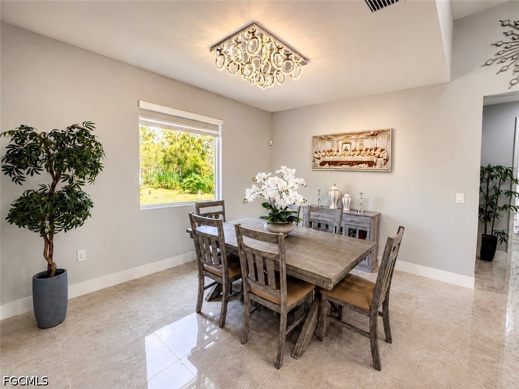 DiningArea