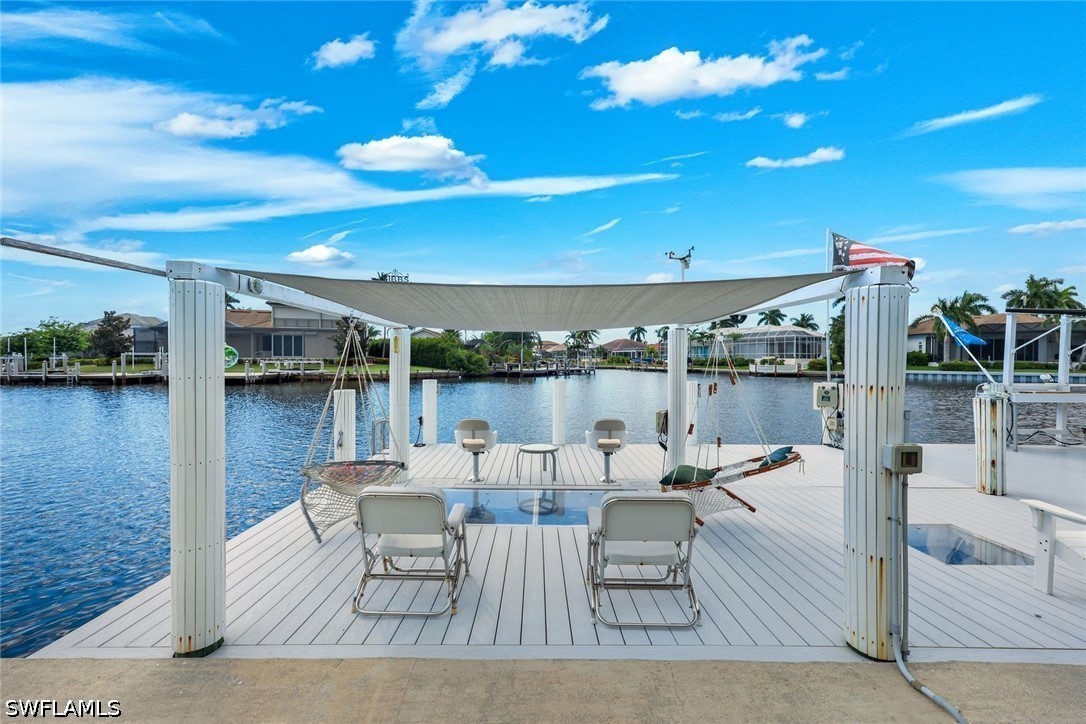 Dock