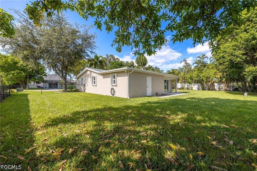 1223 Biltmore, Fort Myers, FL 33901