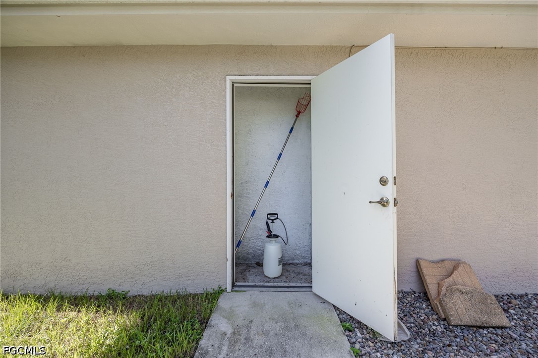 1223 Biltmore, Fort Myers, FL 33901
