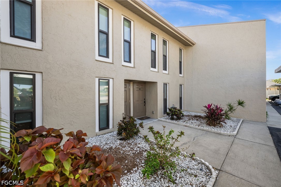 4803 Santa Barbara Unit 8, Cape Coral, FL 33914
