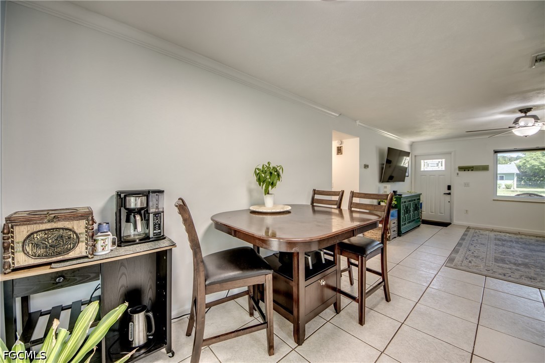 DiningArea