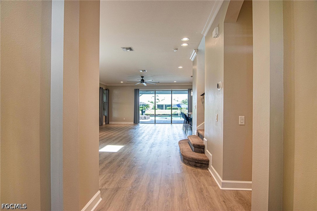 2705 Lambay, Cape Coral, FL 33991