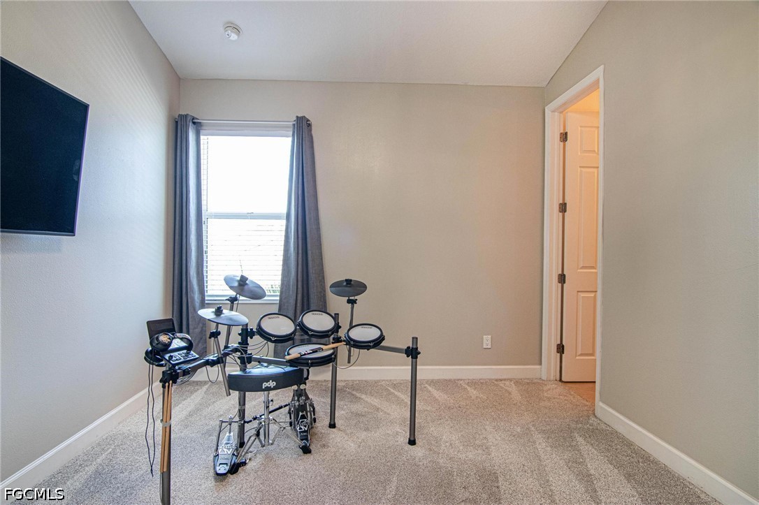 2705 Lambay, Cape Coral, FL 33991